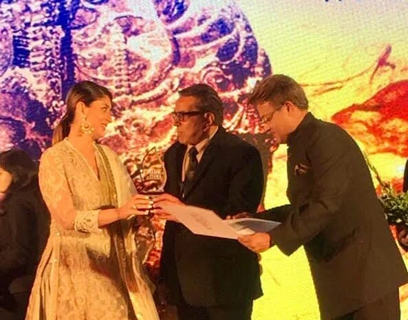 Abhimanyu Ghosh with Kareena Kapoor and Dharmendra